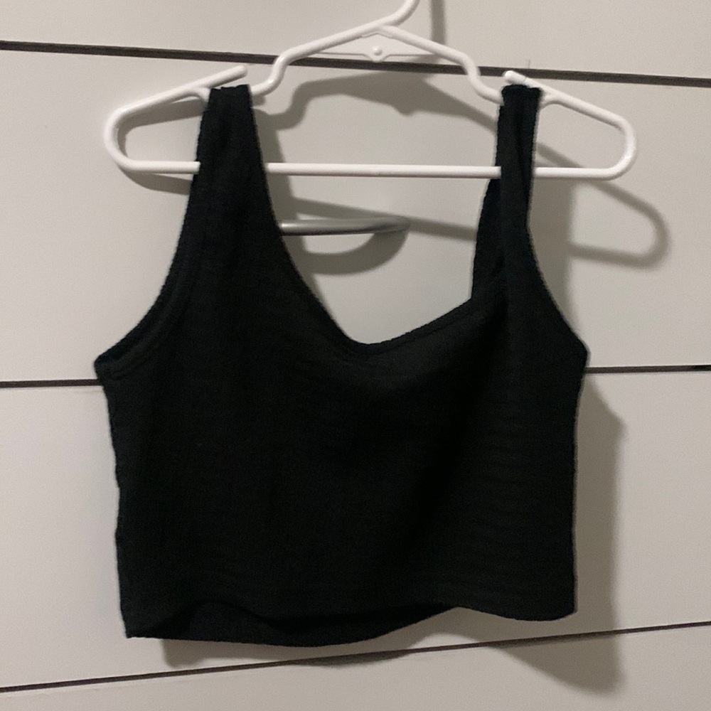 Black cropped top